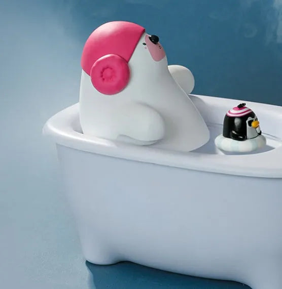 White USB air humidifier with 550ml water tank on a desk