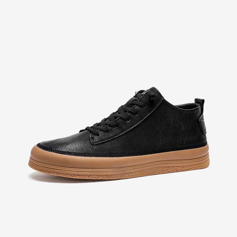 Men's black casual leather shoes with round toe and lace-up closure