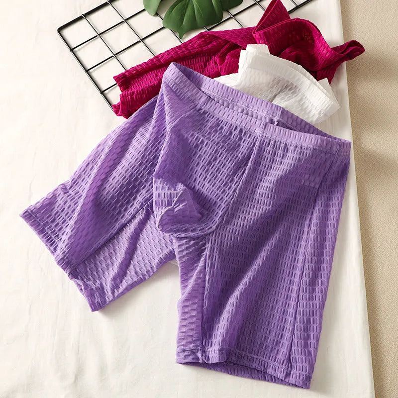 Men's lace boxer shorts with lengthened hip lifting design in solid colours