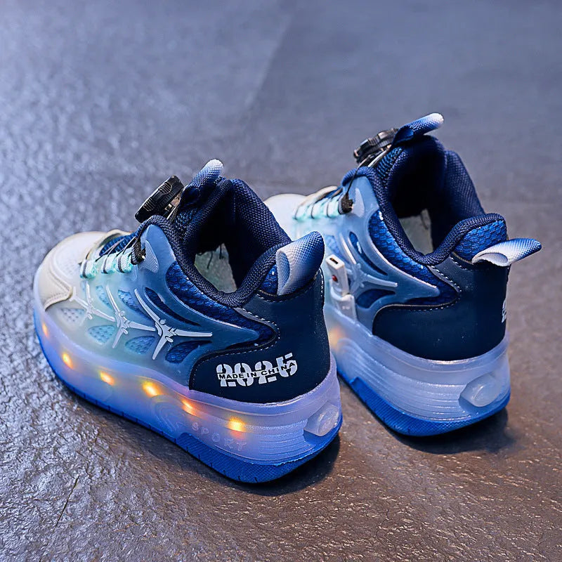 Blue children's roller skates with flash knob adjustment system and striped pattern