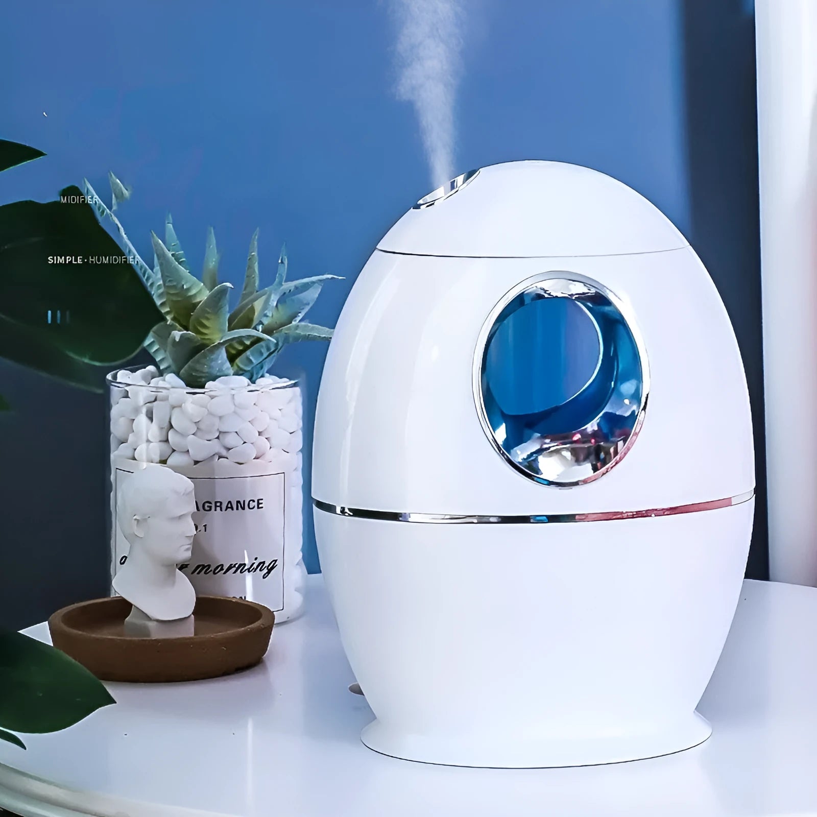 White columnar USB humidifier with anion function for large rooms up to 60 square metres