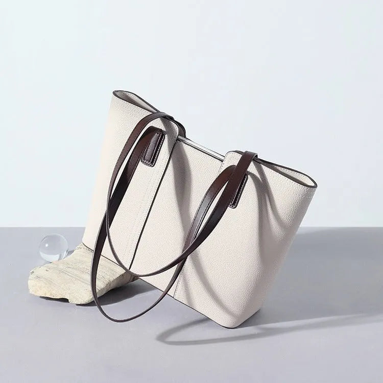 Genuine leather women's shoulder bag in box-type design with sandwich pocket and mobile phone compartment
