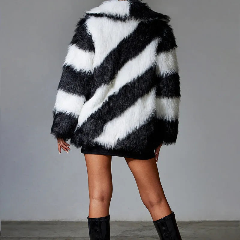 Picture colour faux fur coat with contrast lapel and fur collar, normal length.