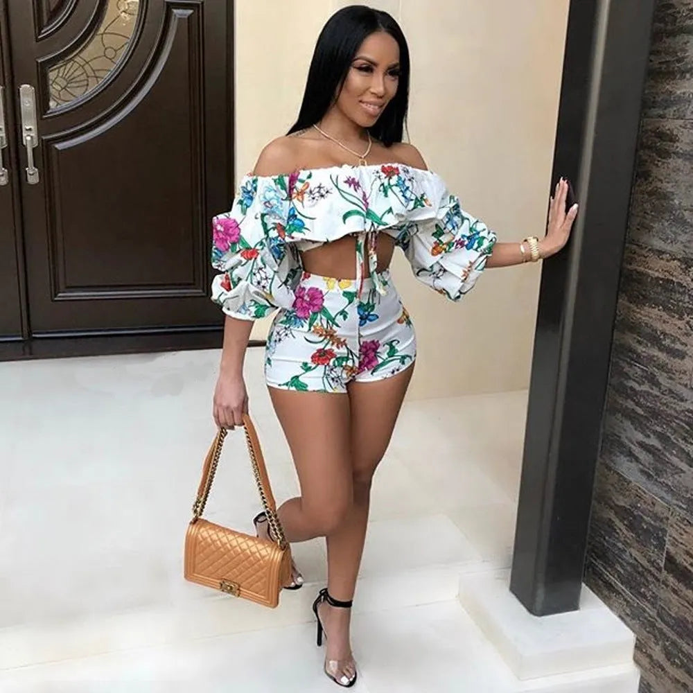 Women's multicolour digital print two-piece suit with pile sleeves on short top and coordinating shorts