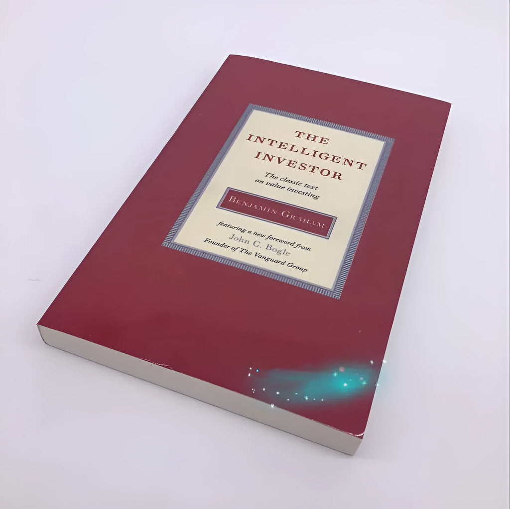 Hardback book The Intelligent Investor by Benjamin Graham with Jason Zweig commentary