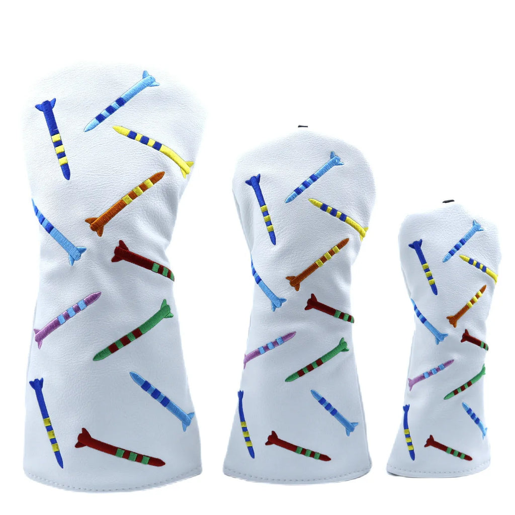 Golf club wooden pole sets in three sizes with black or white colour options