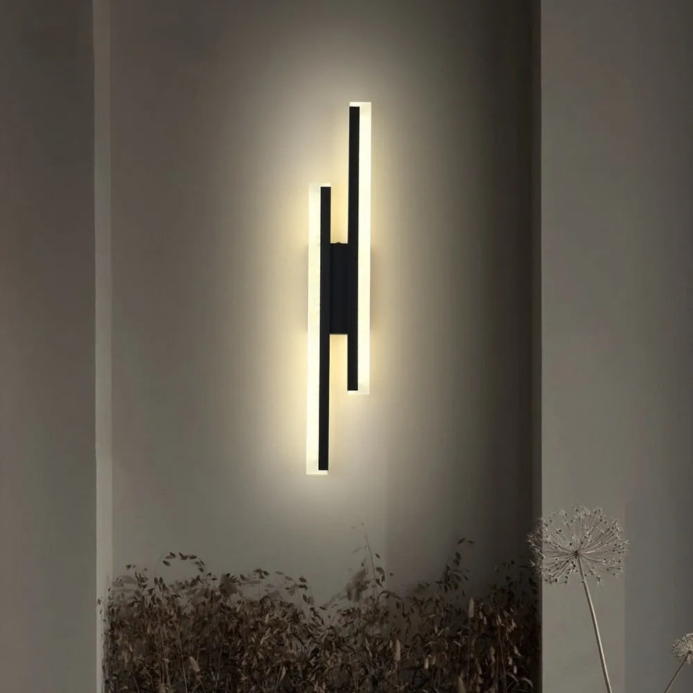 Gold double line wall lamp with three colour temperature settings and 500mm linear design
