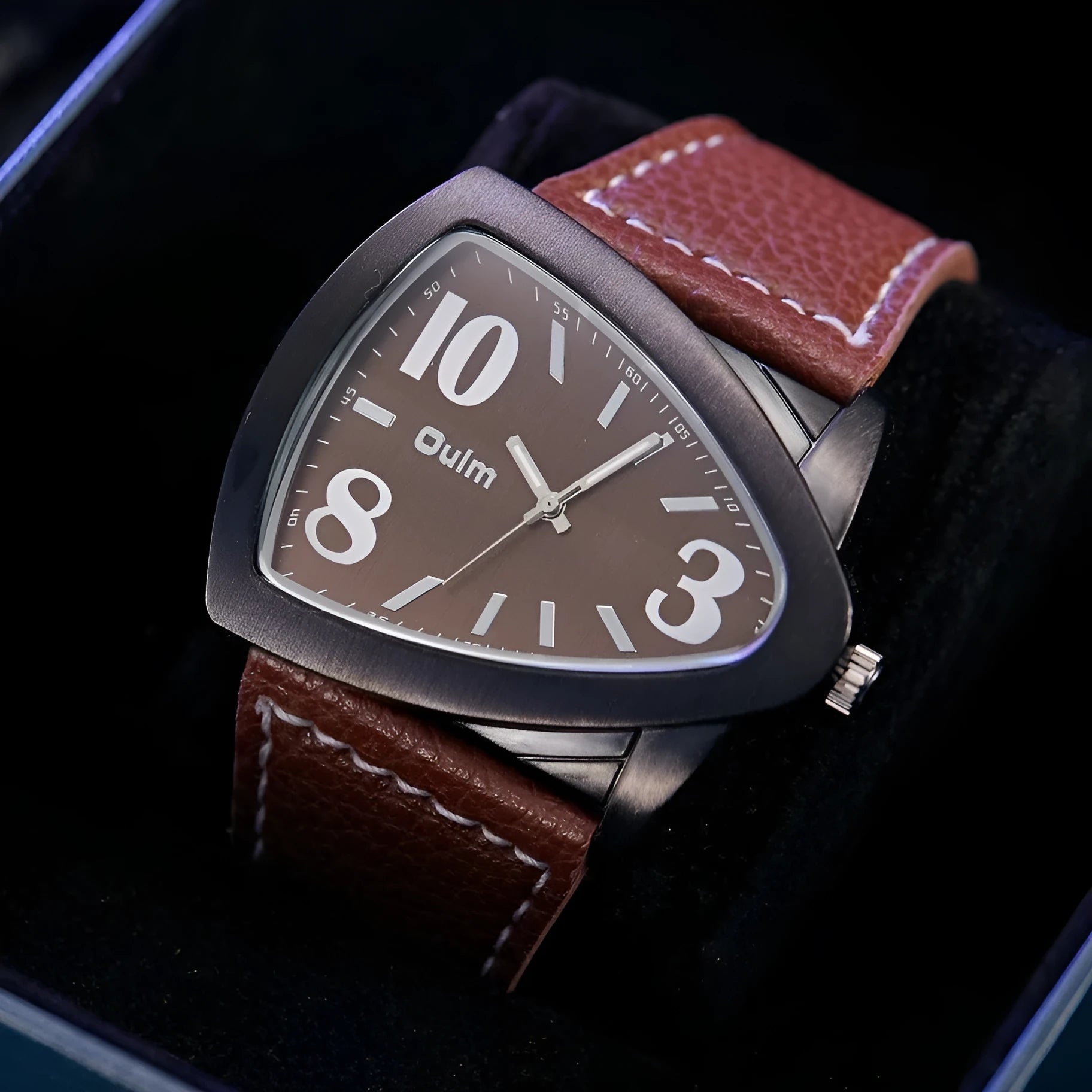 Men's casual triangle belt quartz watch showing 9mm thickness case