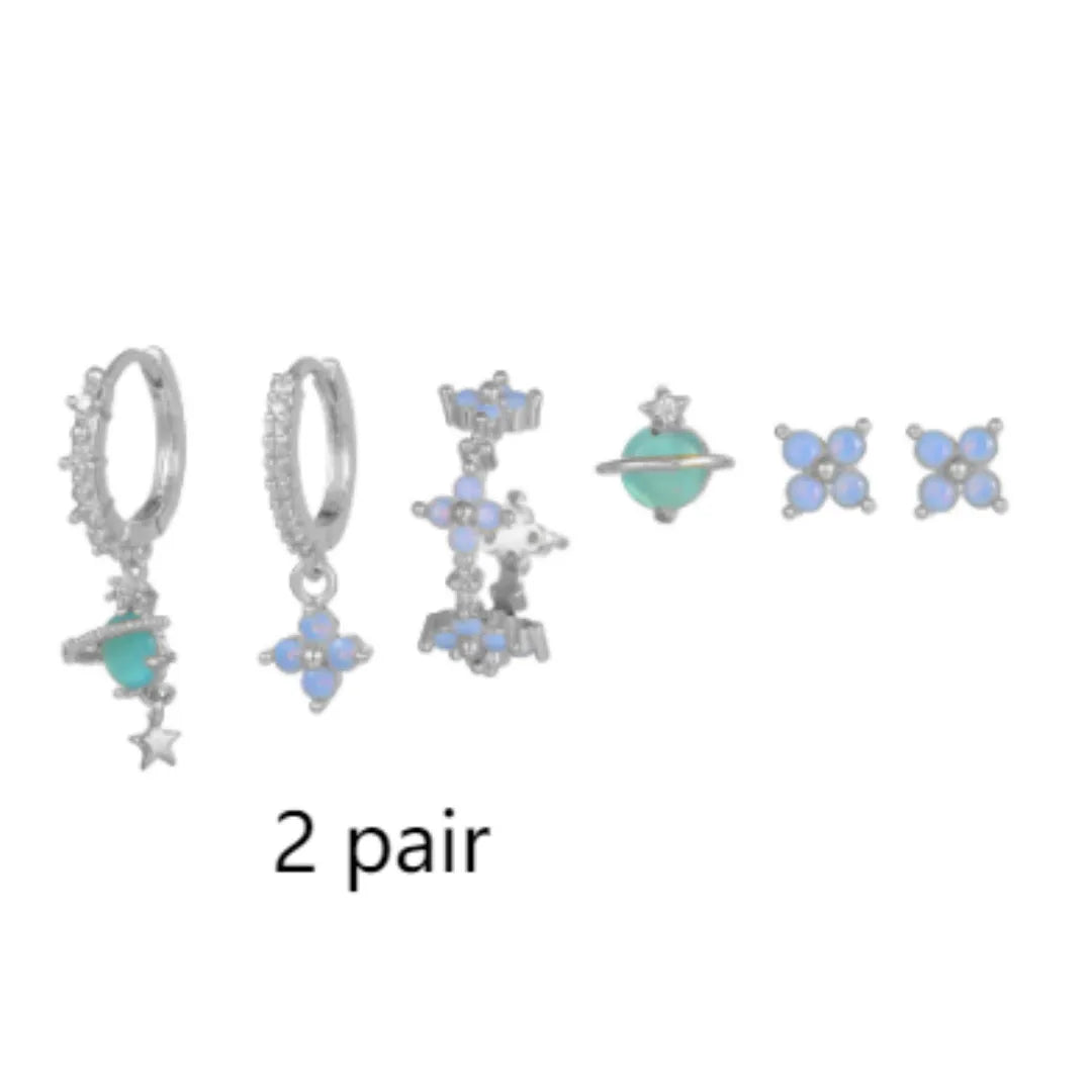 Gold and silver flower stud earrings with a central zircon mosaic, Japanese Korean sweet girl style.