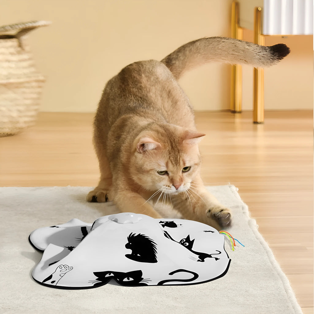 Colourful plastic cat self-stimulation toy measuring 19.8x11.5x19.5cm