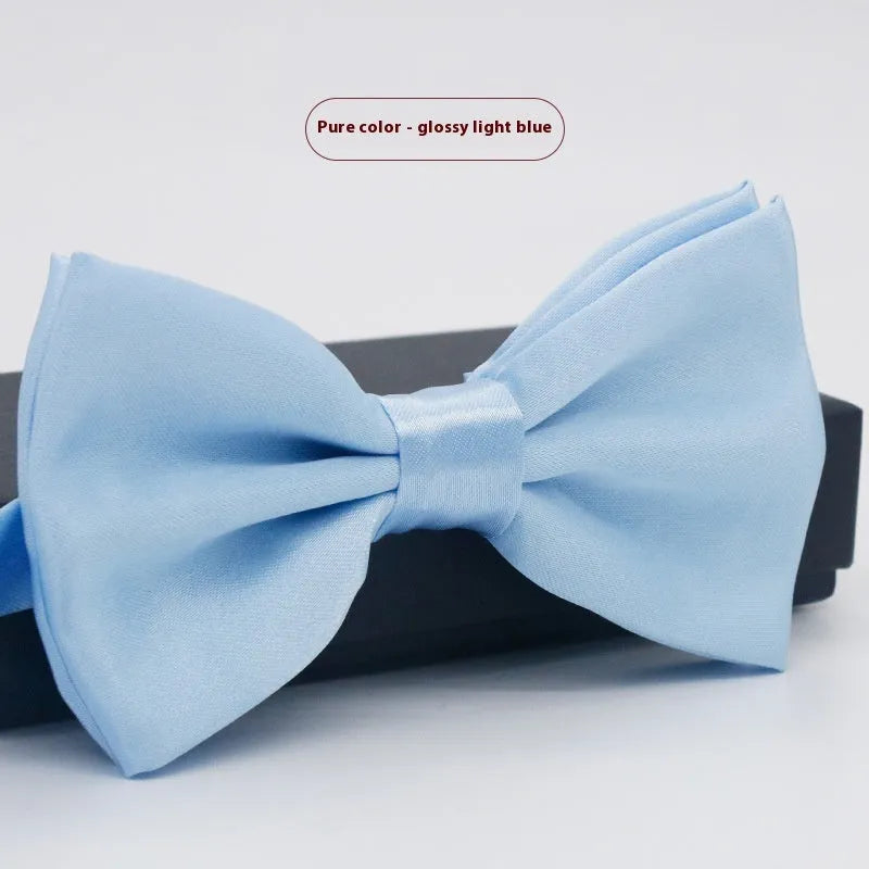 Flat head style bow tie in small plaid pattern measuring 12x6cm for formal wedding and business wear