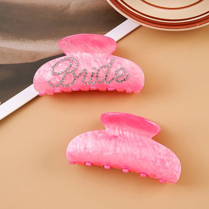 Acrylic shark clip hair barrette with double-sided diamond drill design measuring 10cm in pink or white colour