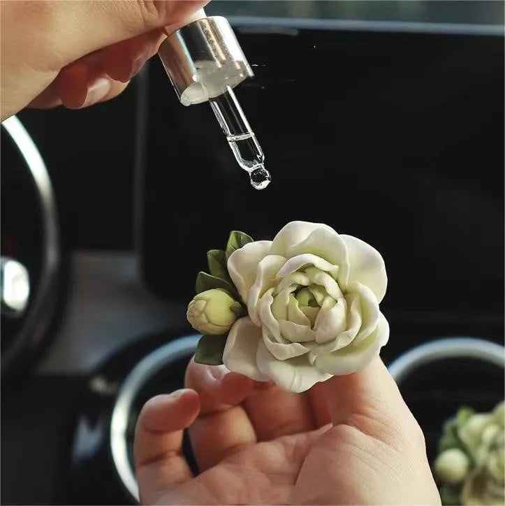 Jasmine car perfume solid gypsum air vent clip with 5ml essential oil in beige white or fresh green