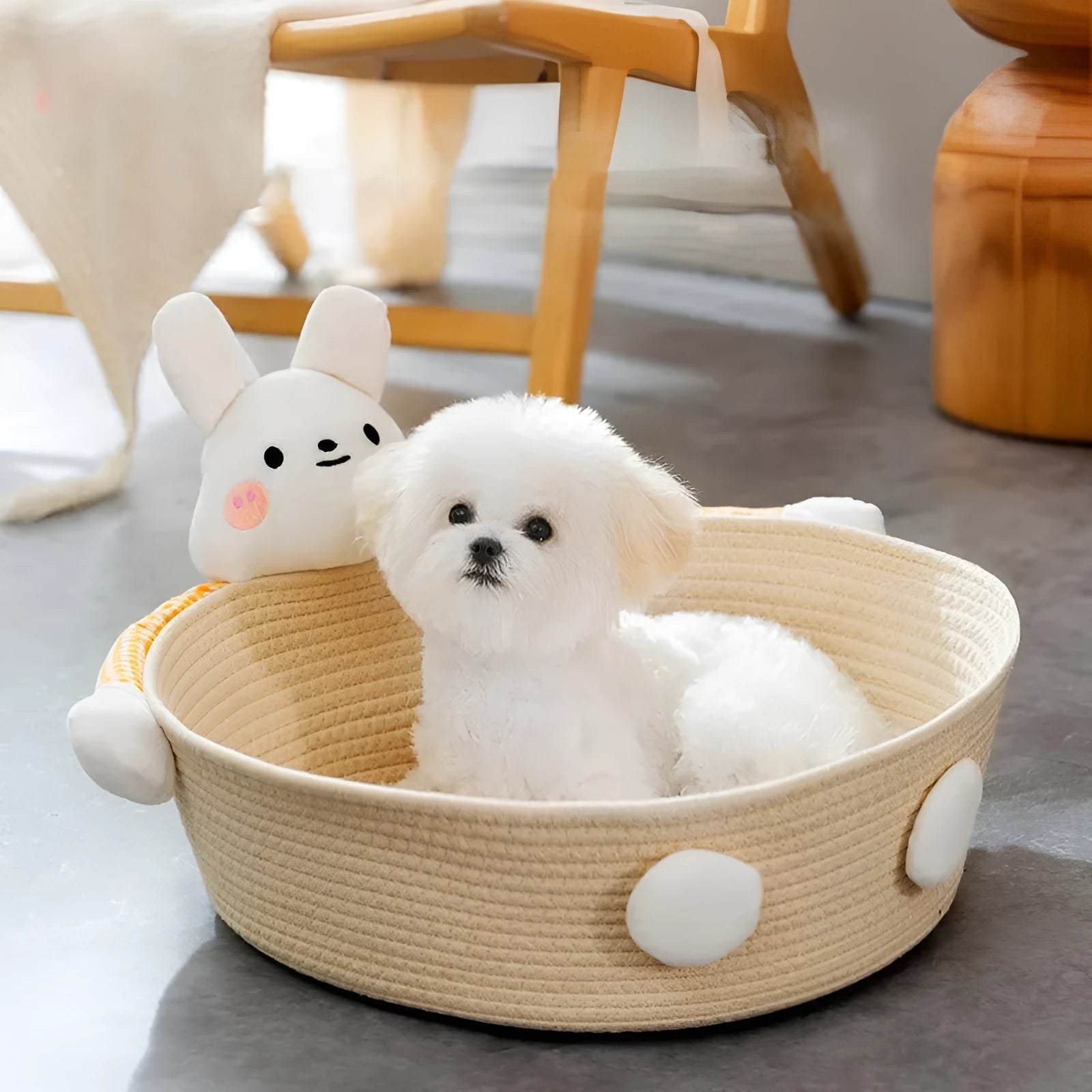 Woven cotton rope cat bed with scratching board in basket design