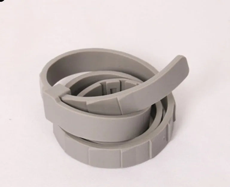 Plastic flea and anti-lice collar for cats or dogs in rainbow packaging
