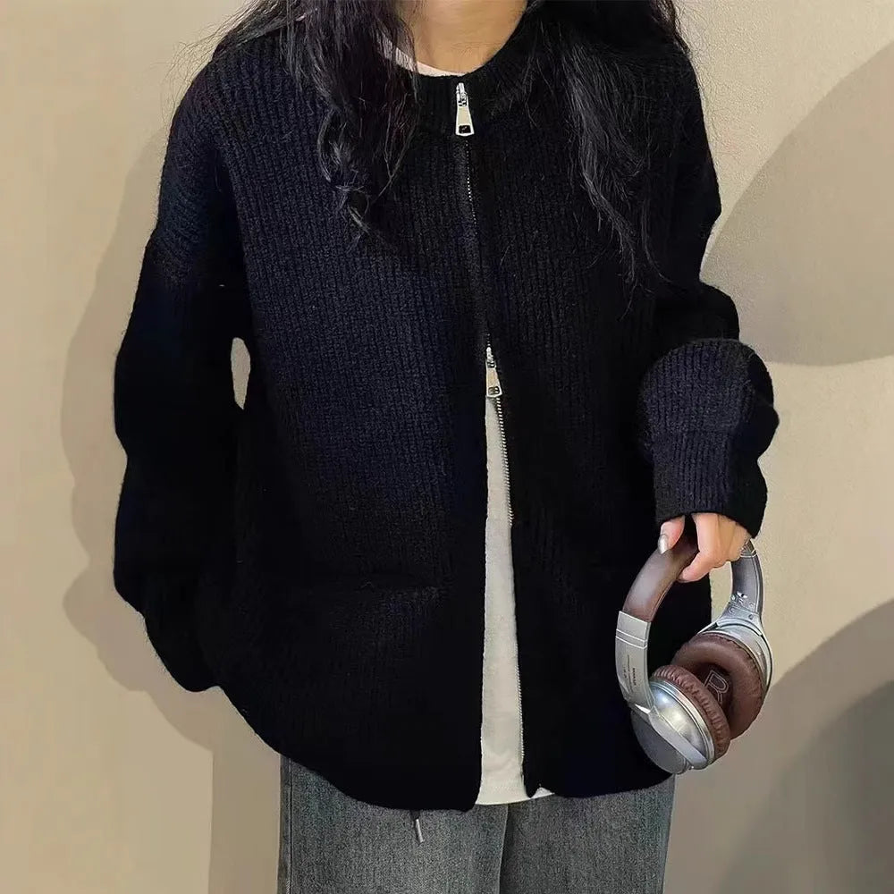 Women's beige viscose sweater coat with long sleeves and cardigan front