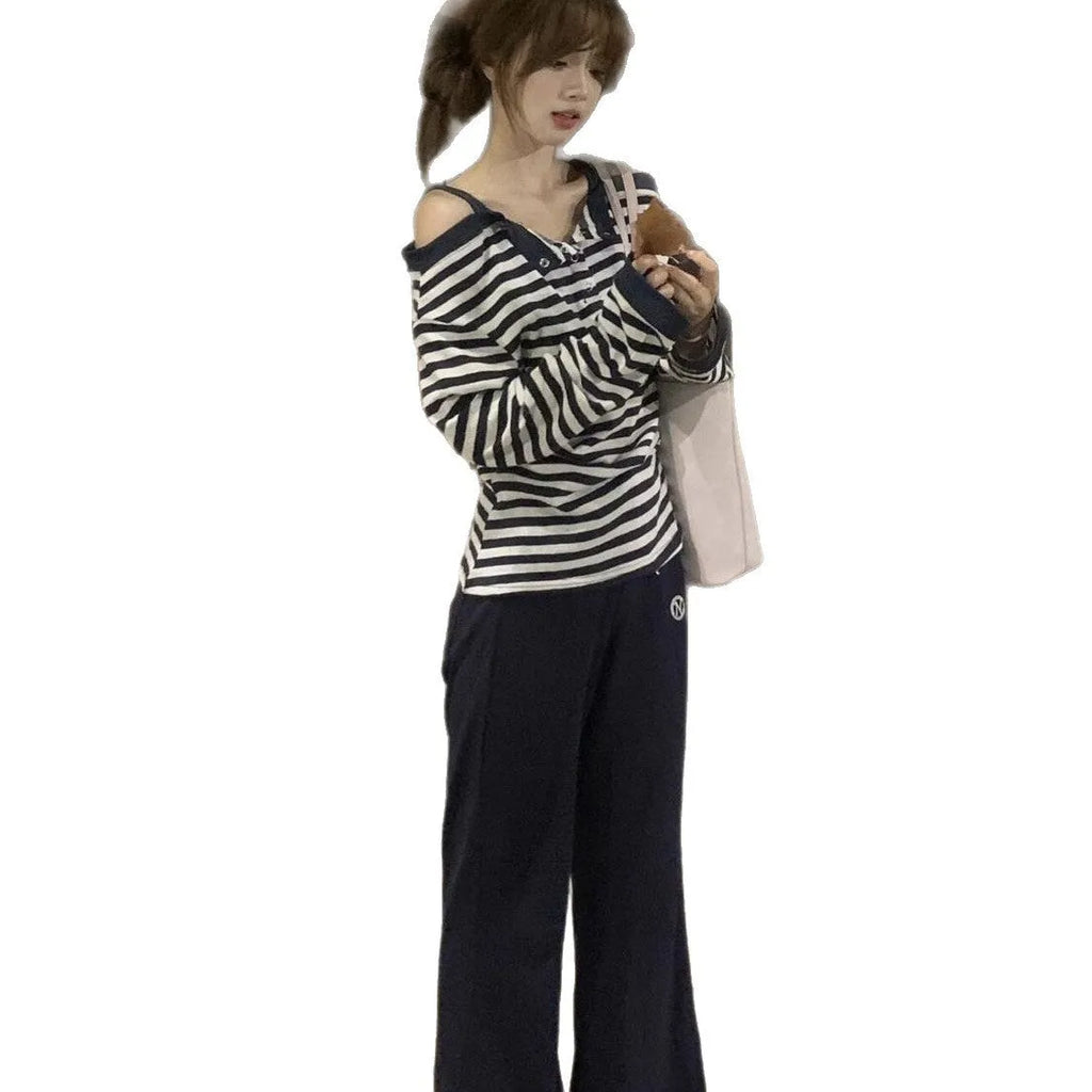 Dark blue women's oversized Korean-style long-sleeved T-shirt with embroidery and striped details