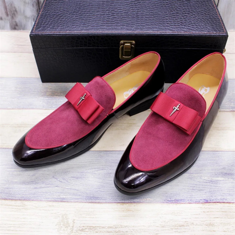 Men's low top formal shoes with glossy patent leather, matte cowhide, tassel detail and rubber sole in black, blue, brown or red.