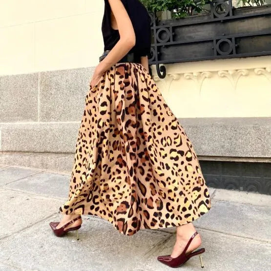Brown leopard print women's A-line skirt with big hem design