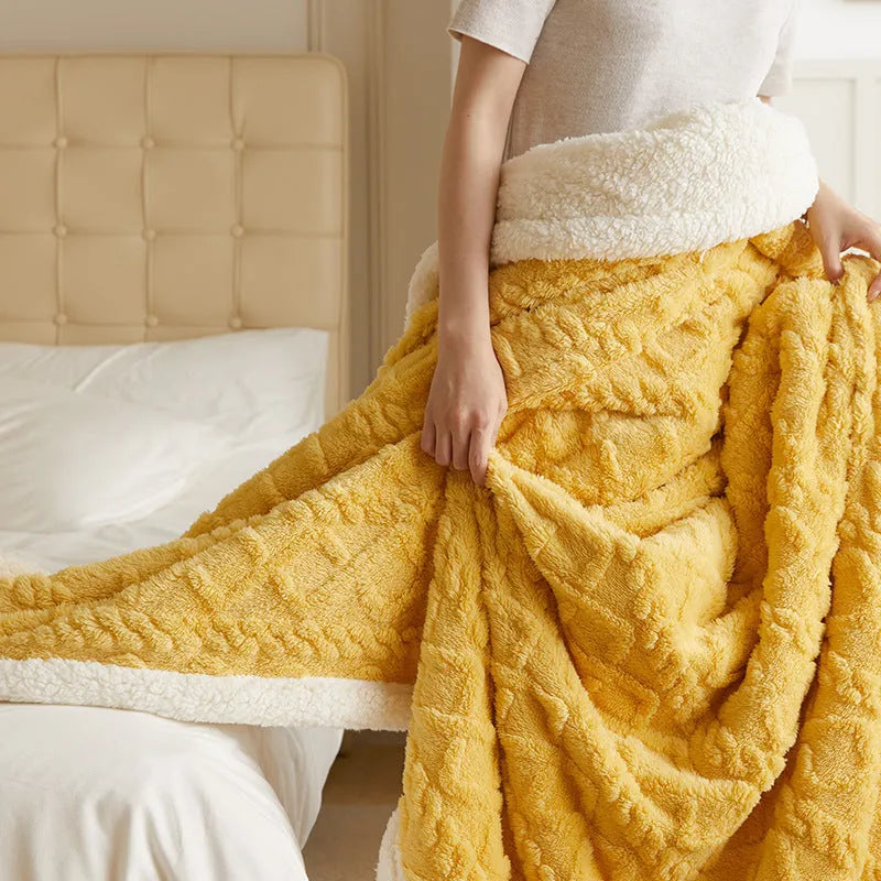 Thermal flannel blanket in thickening taffeta construction showing colour options including tea green and fog blue