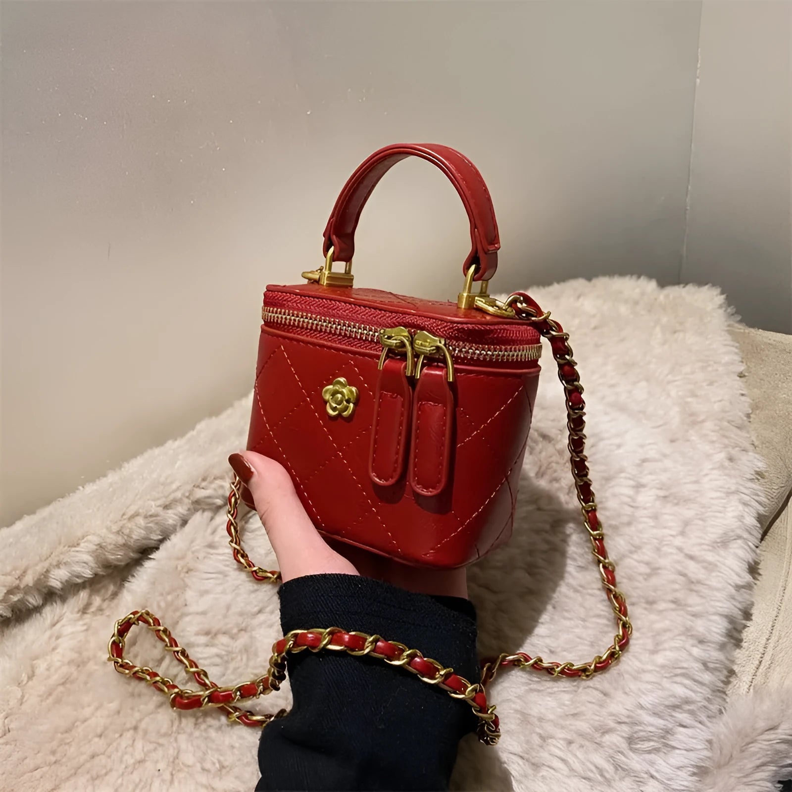 Portable Diamond Chain Mini Satchel nylon crossbody bag with chain strap in beige colour