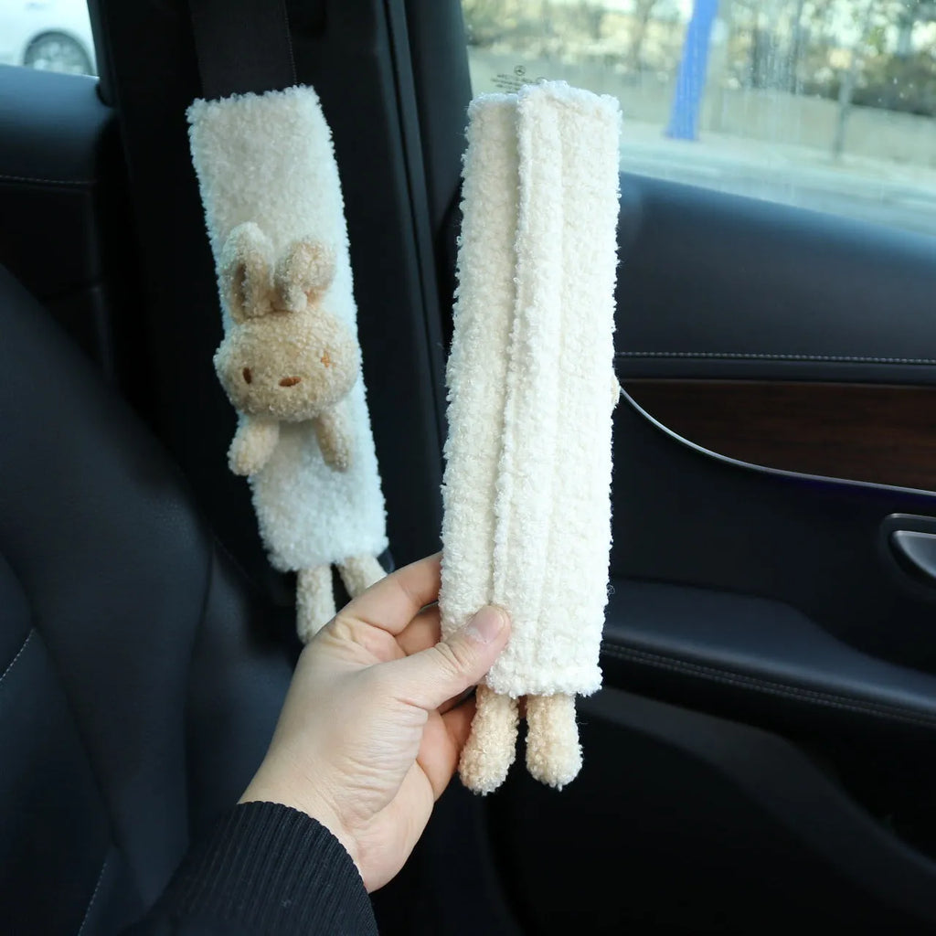 Cartoon plush car seat belt shoulder protector with lamb wool cover in bear design