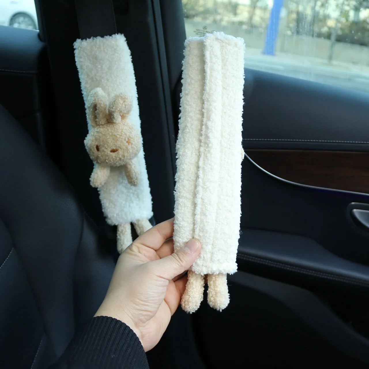 Cartoon plush car seat belt shoulder protector with lamb wool cover in bear design