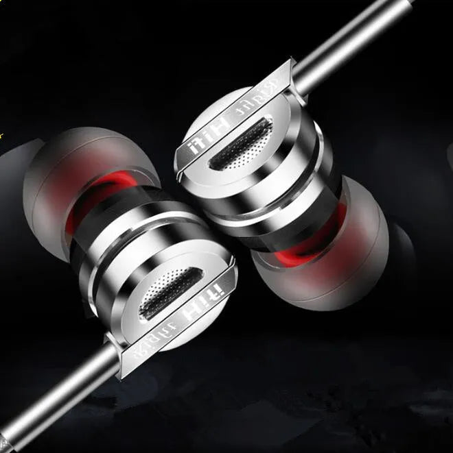 Metal HIFI earphones with smart wire control in black or silver colour