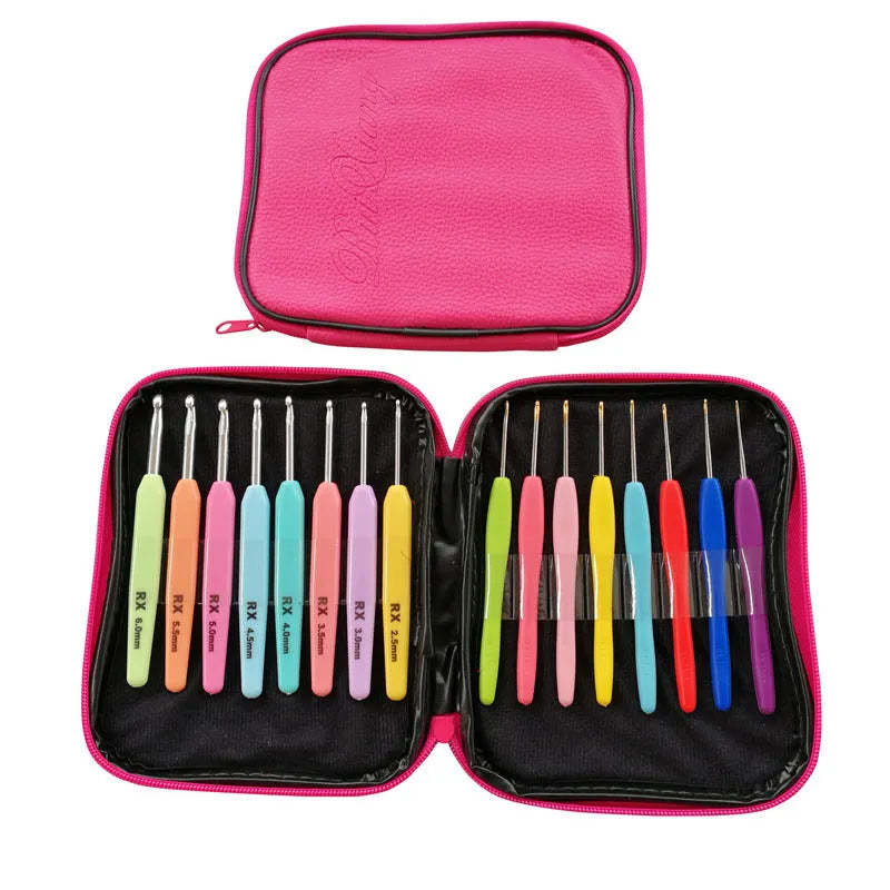 Complete set of 16 crochet hooks in a PU bag, showing thick and thin handles in sizes 1.0mm to 6.0mm.
