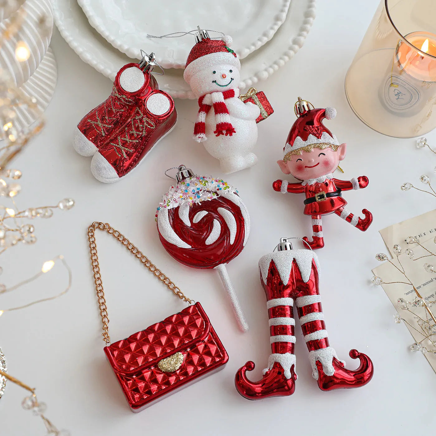 Light luxury plastic pendant charm with sticky powder finish in red and white, Snowman style for bag decoration