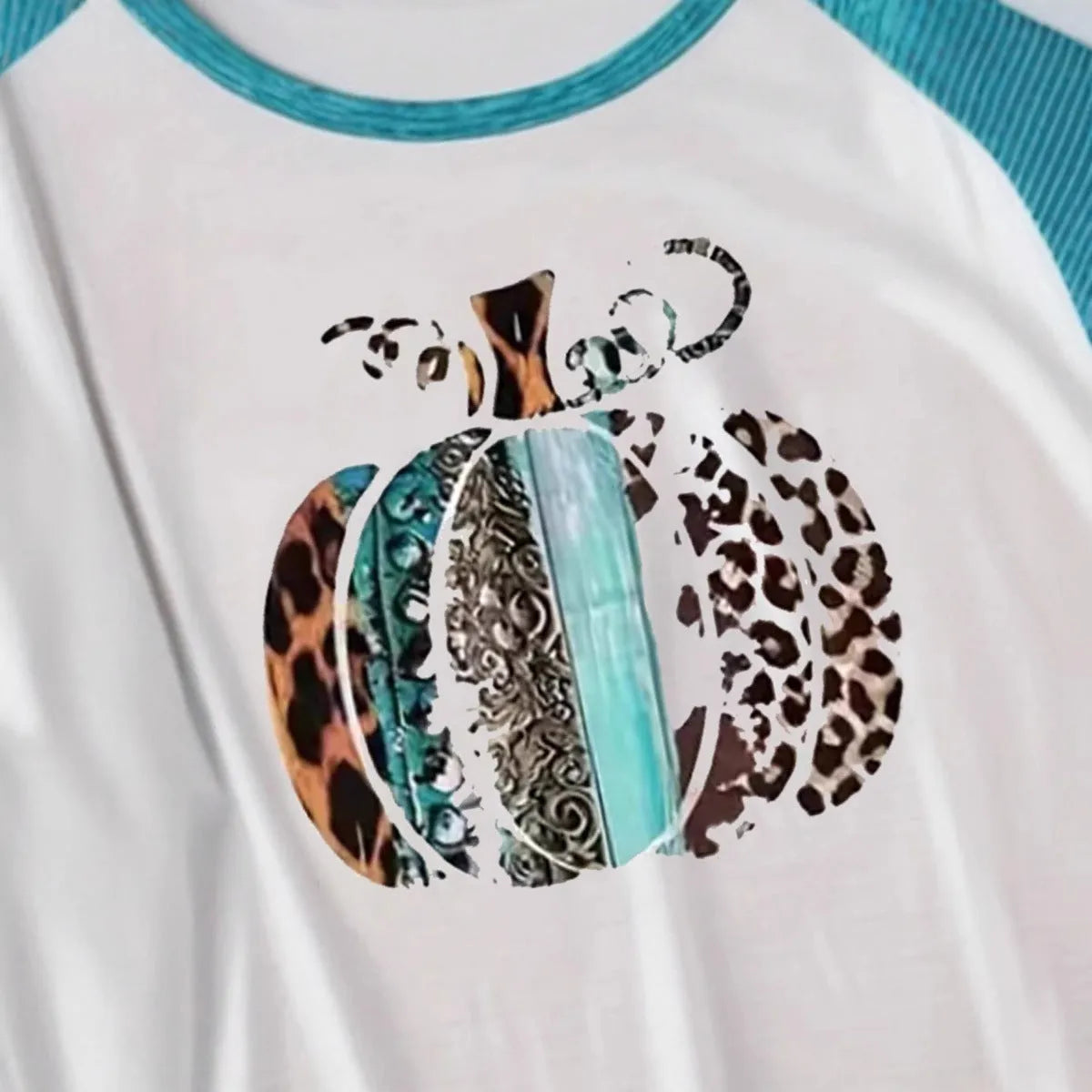 Sky blue polyester t-shirt with detailed 3D Halloween pumpkin printing, long sleeves, Japanese Korean casual style