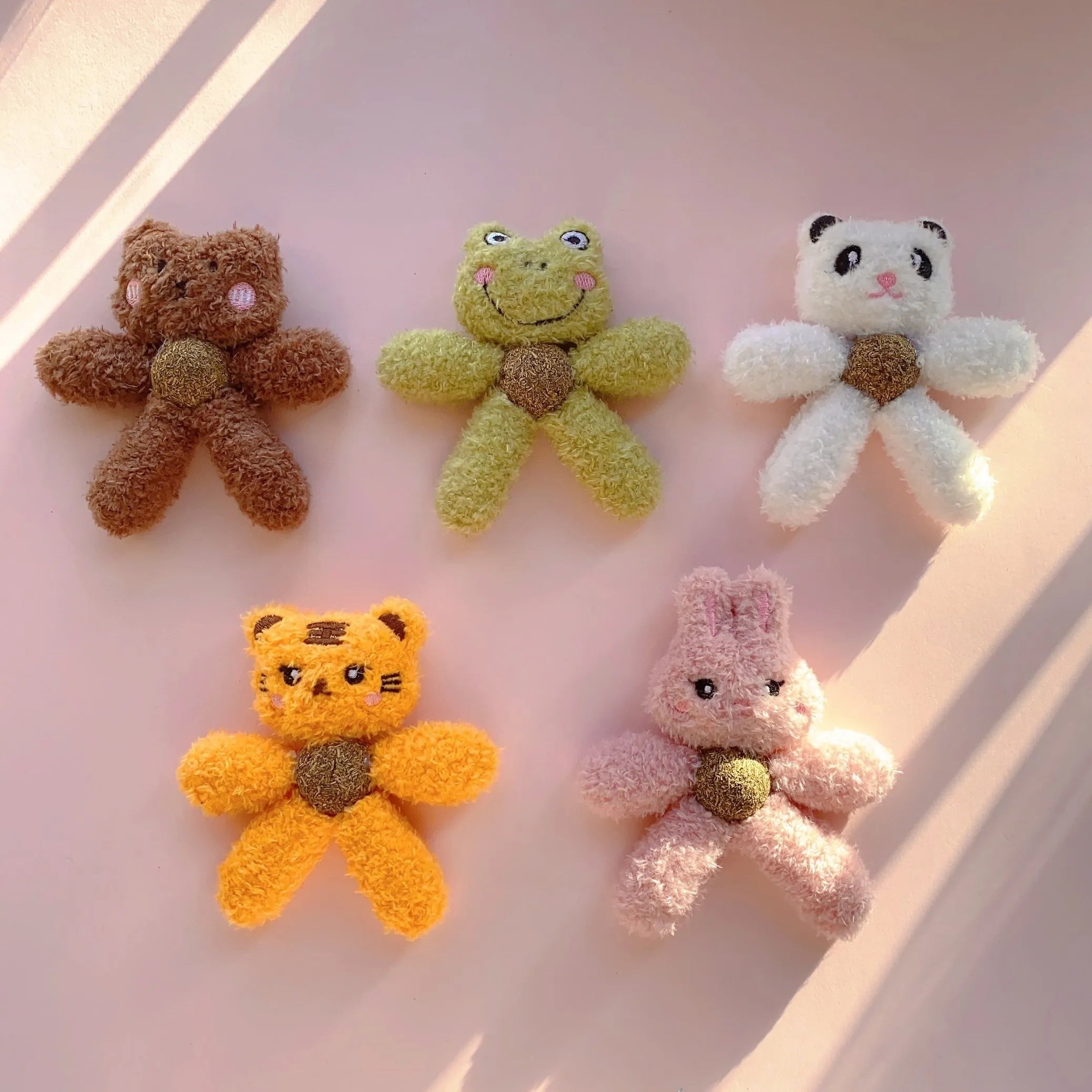 Edible catnip chewing toy ball stuffed with cat grass in choice of five animal designs