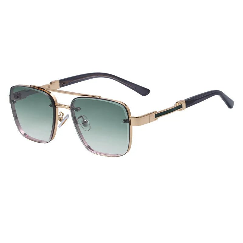Men's vintage sunglasses with UV400 lenses in a gold gradient blue colourway on a PC frame.