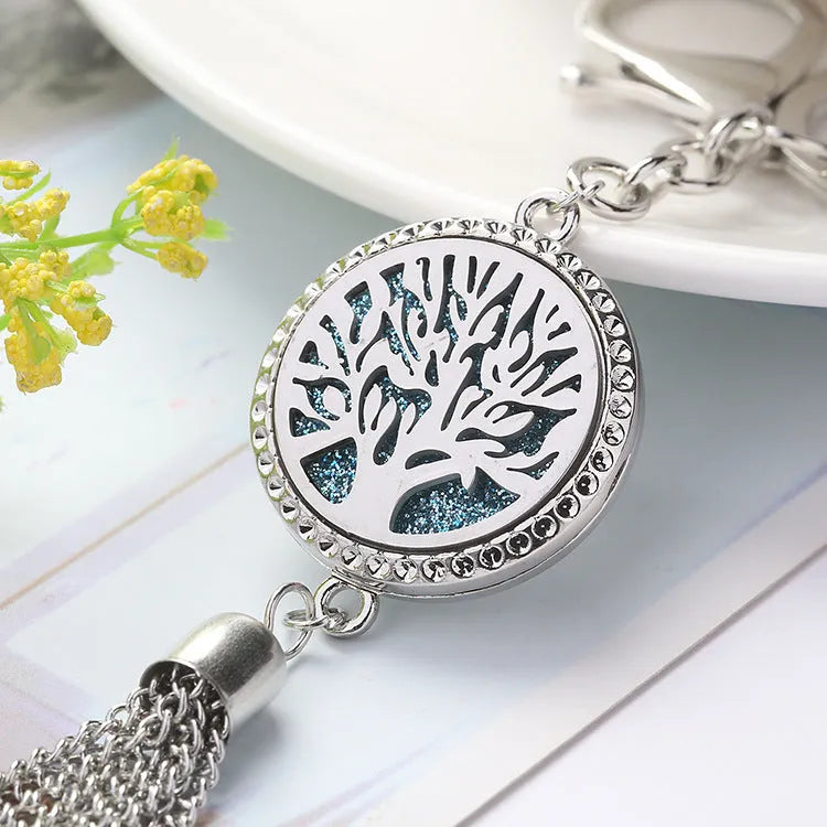 Alloy car aromatherapy pendant diffuser hanging from rear-view mirror with 50cm chain
