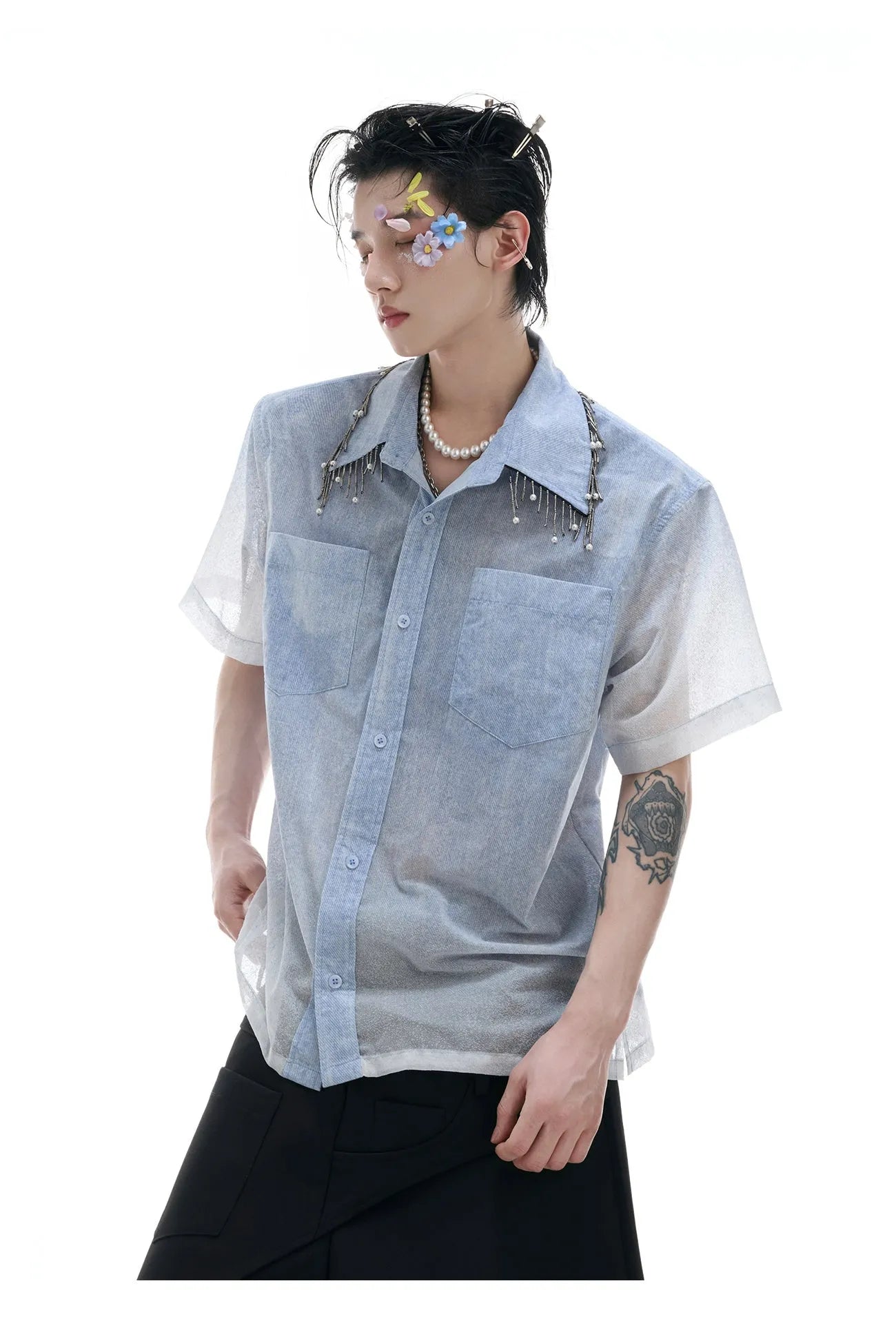 Blue and white gradient men's loose fit short sleeve shirt with quilted details