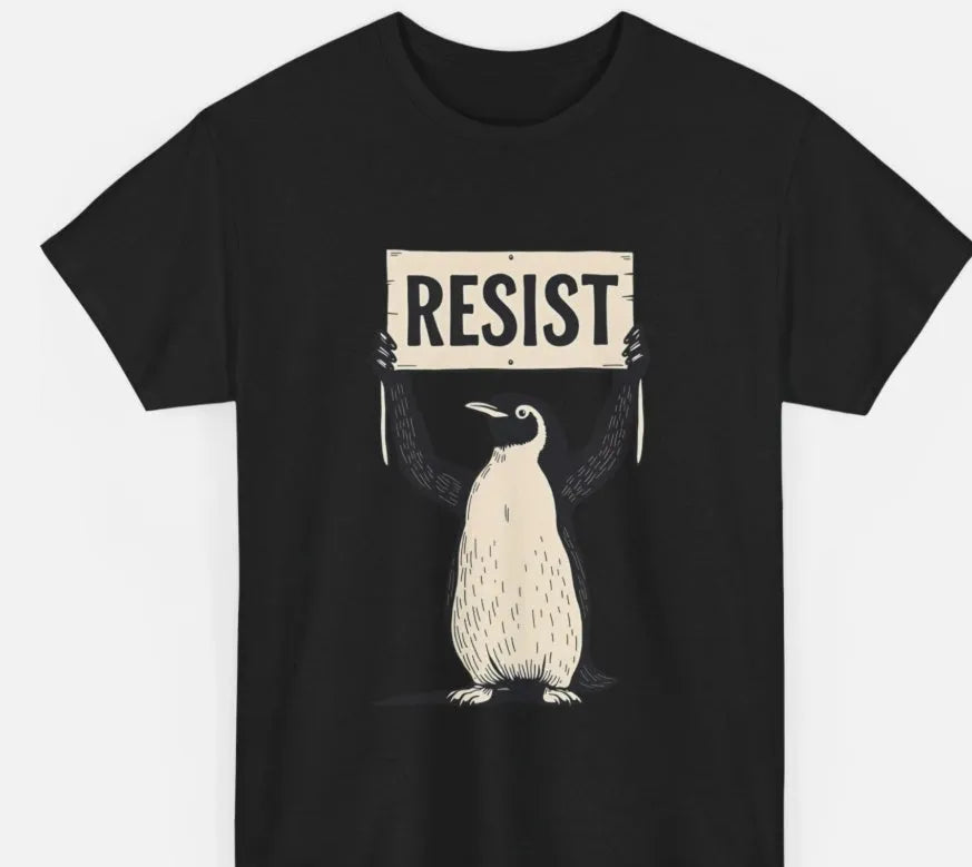 Cotton loose fit summer T-shirt for men and women in black, green or white with round neck and short sleeves