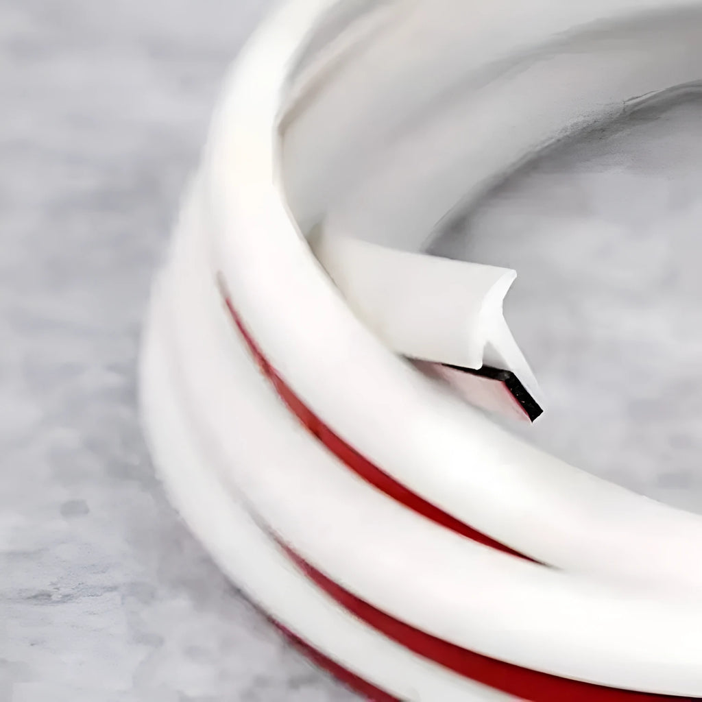TPE universal seal strip in black and white colours for automotive and machinery applications