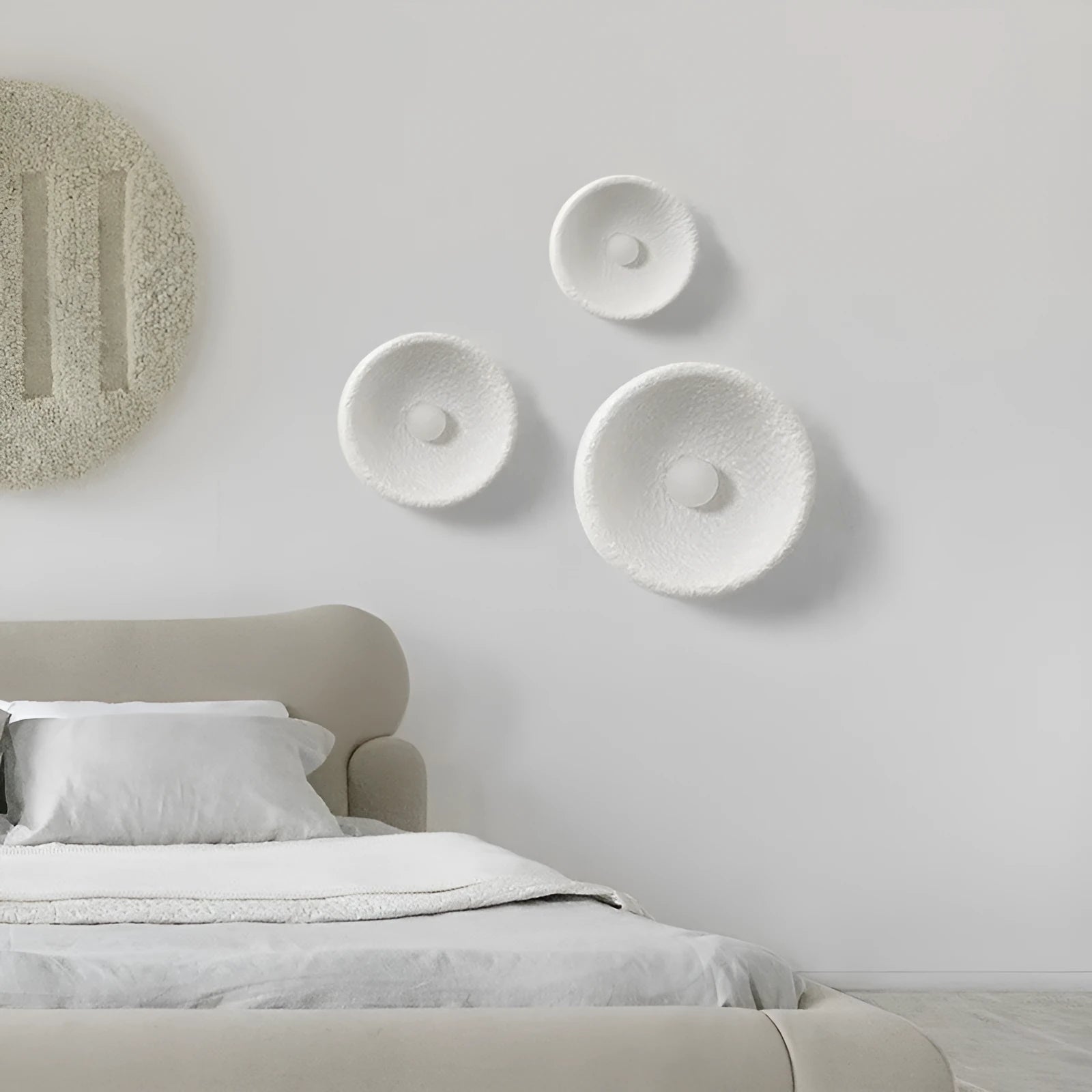 Japanese minimalist resin wall lamp shown in 20cm, 26cm, and 32cm diameter sizes