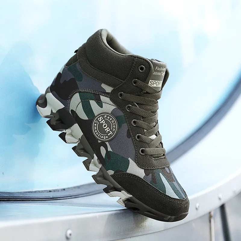 Green camouflage pattern women's canvas sneakers with a rubber sole.