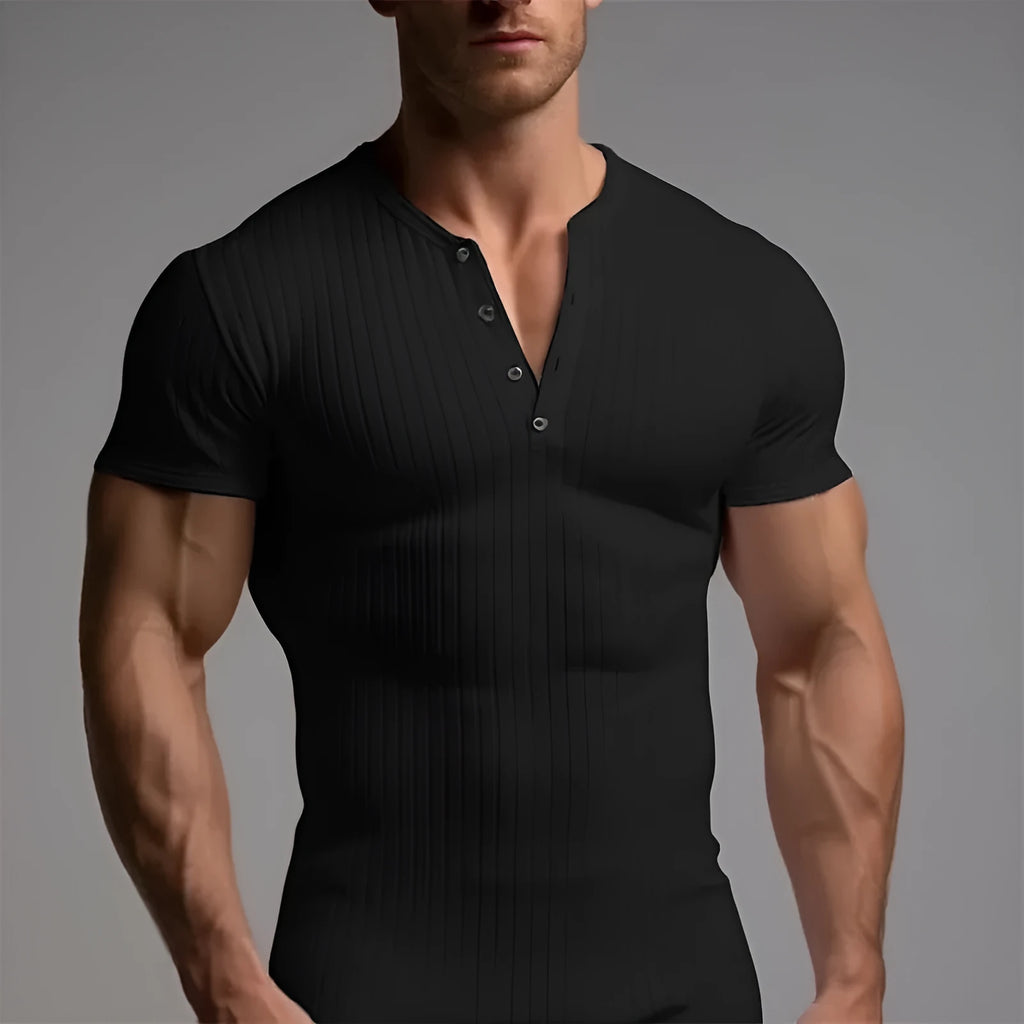Slim-fit muscle sports t-shirt in polyester available in five colours with extended sizing