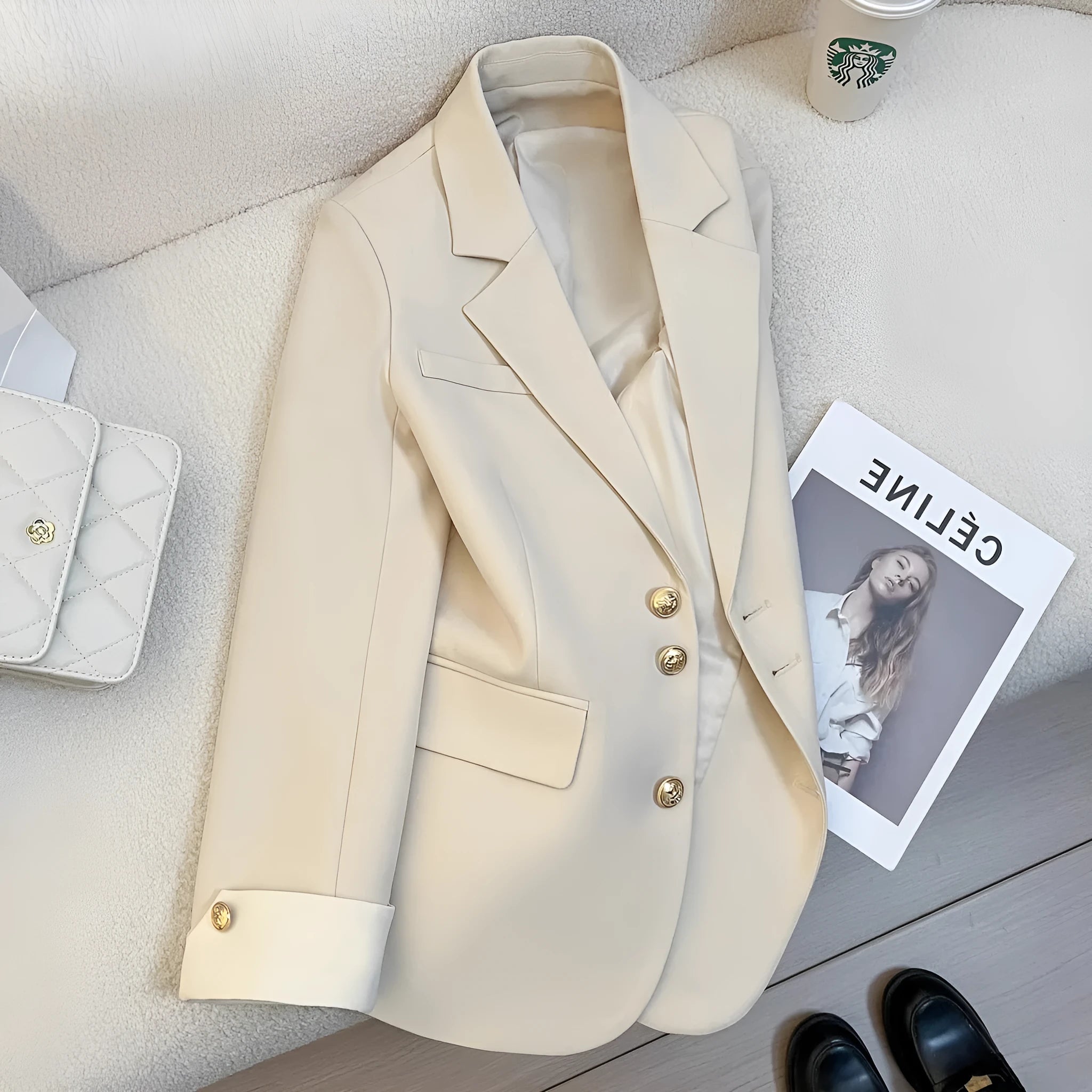 Korean-style women's loose fit commuting coat in milky white with regular long sleeves
