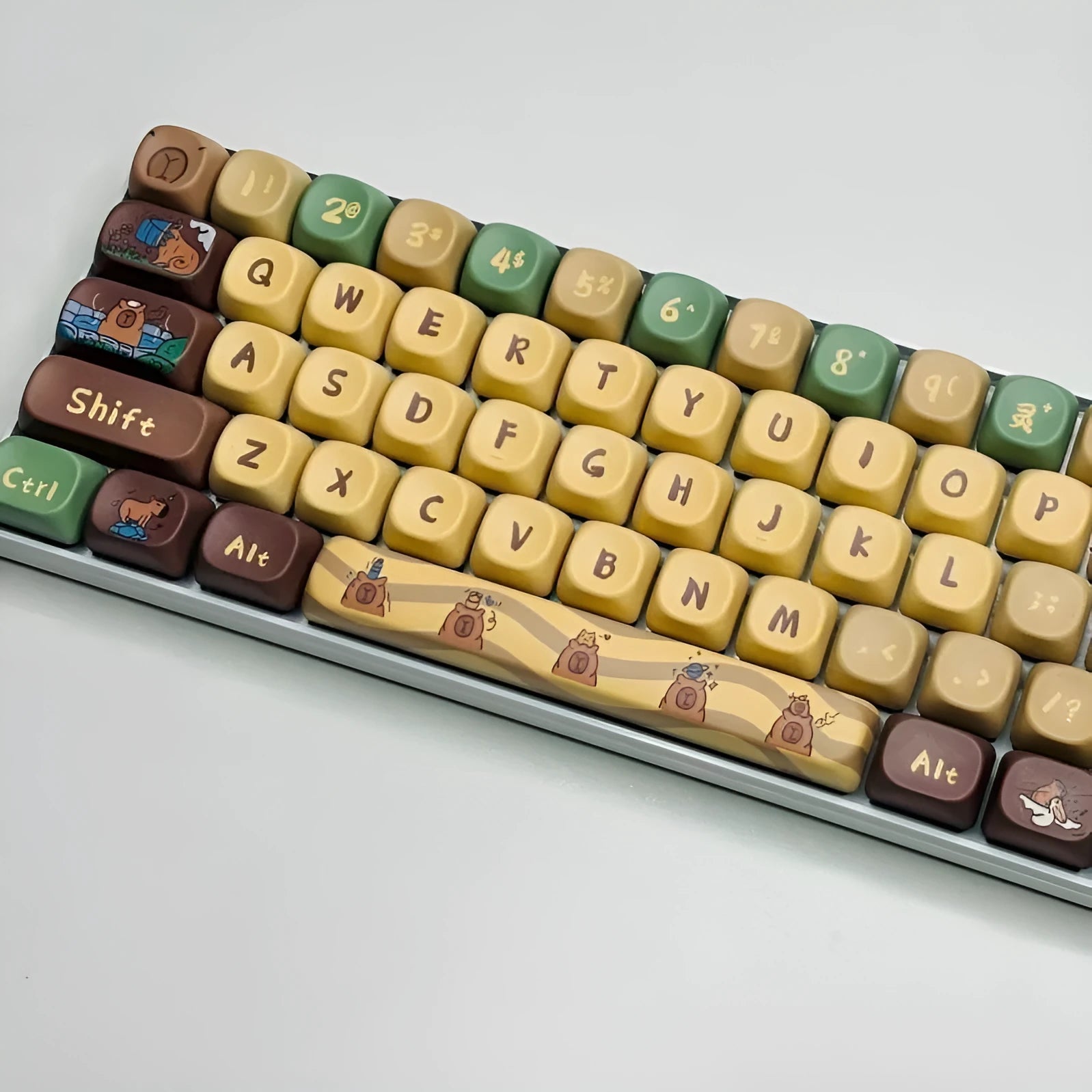 Capabala mechanical keyboard keycaps set showing 130 ABS keycaps with MOA height profile design