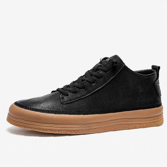 Men's black casual leather shoes with round toe and lace-up closure