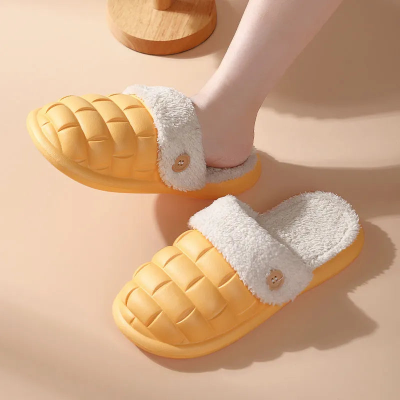 Plaid EVA detachable slipper with plush lining and non-slip sole in pink colour