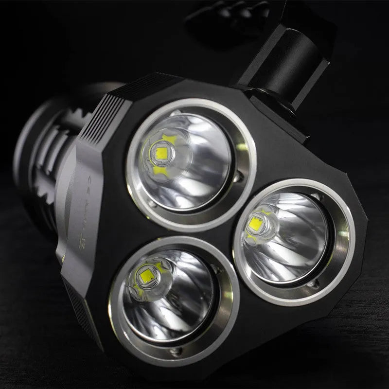 Aluminium alloy diving tube flashlight with over 350 lumens output, 18cm long.