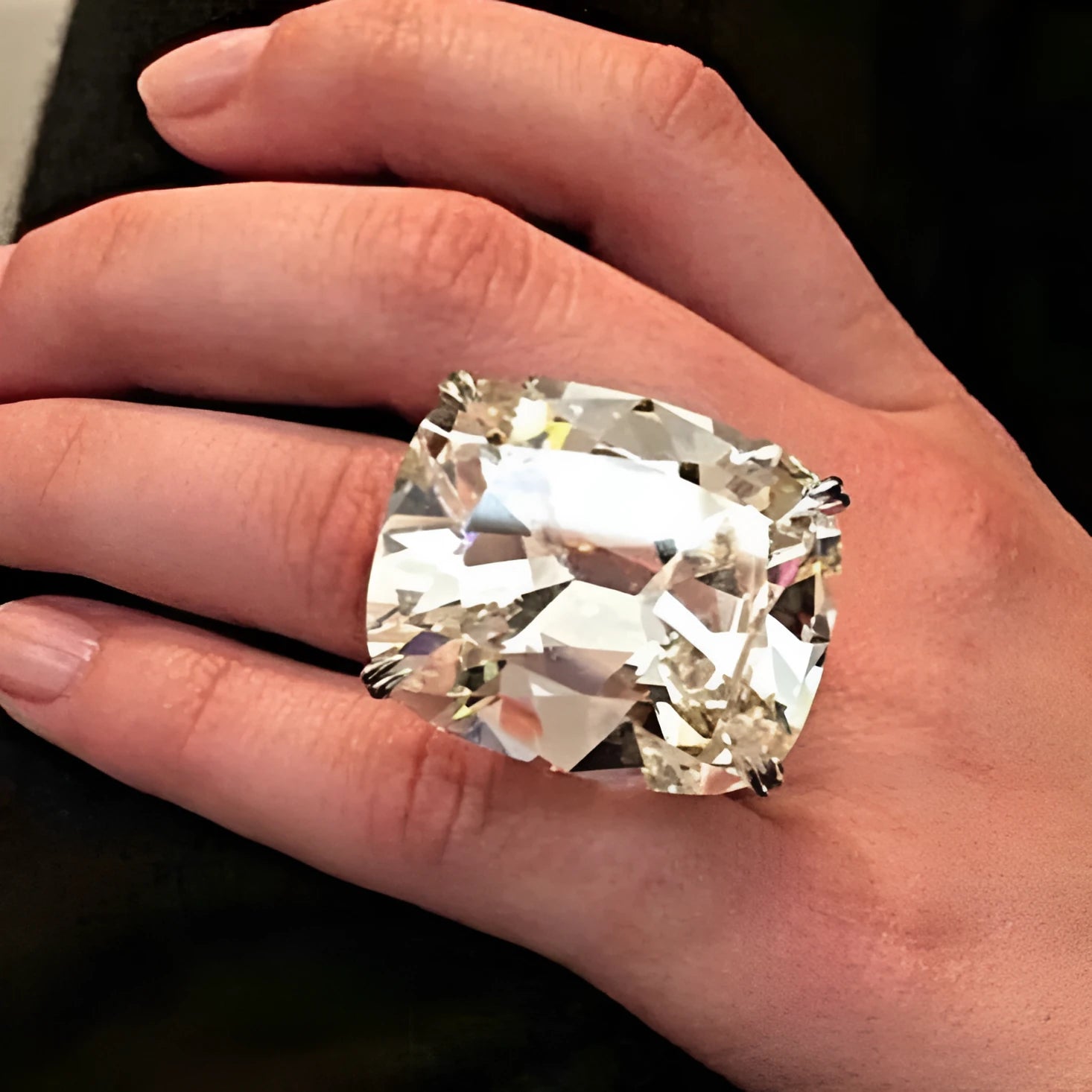 Women's white gold colour ring with simple inlaid square diamond geometric design on alloy band