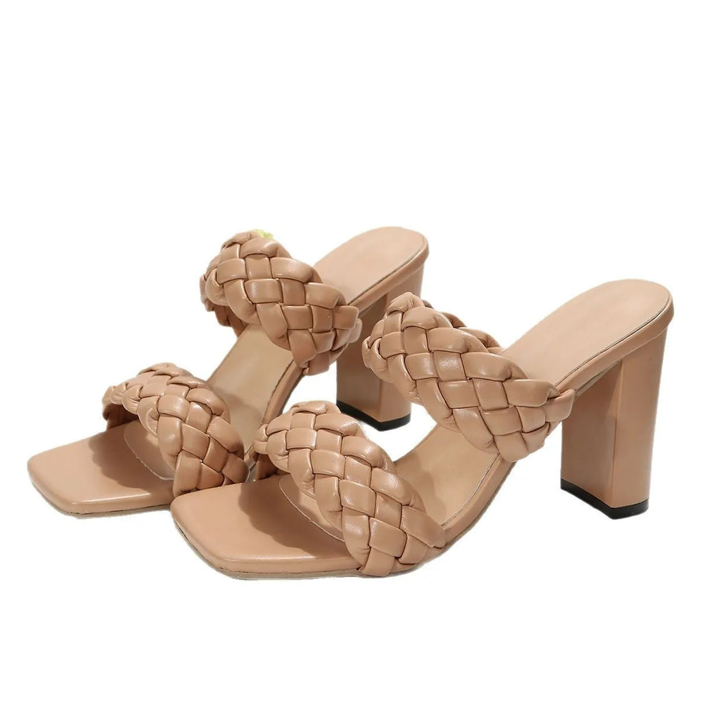 Square toe flip-flops with woven twisted upper and chunky heel in white colour