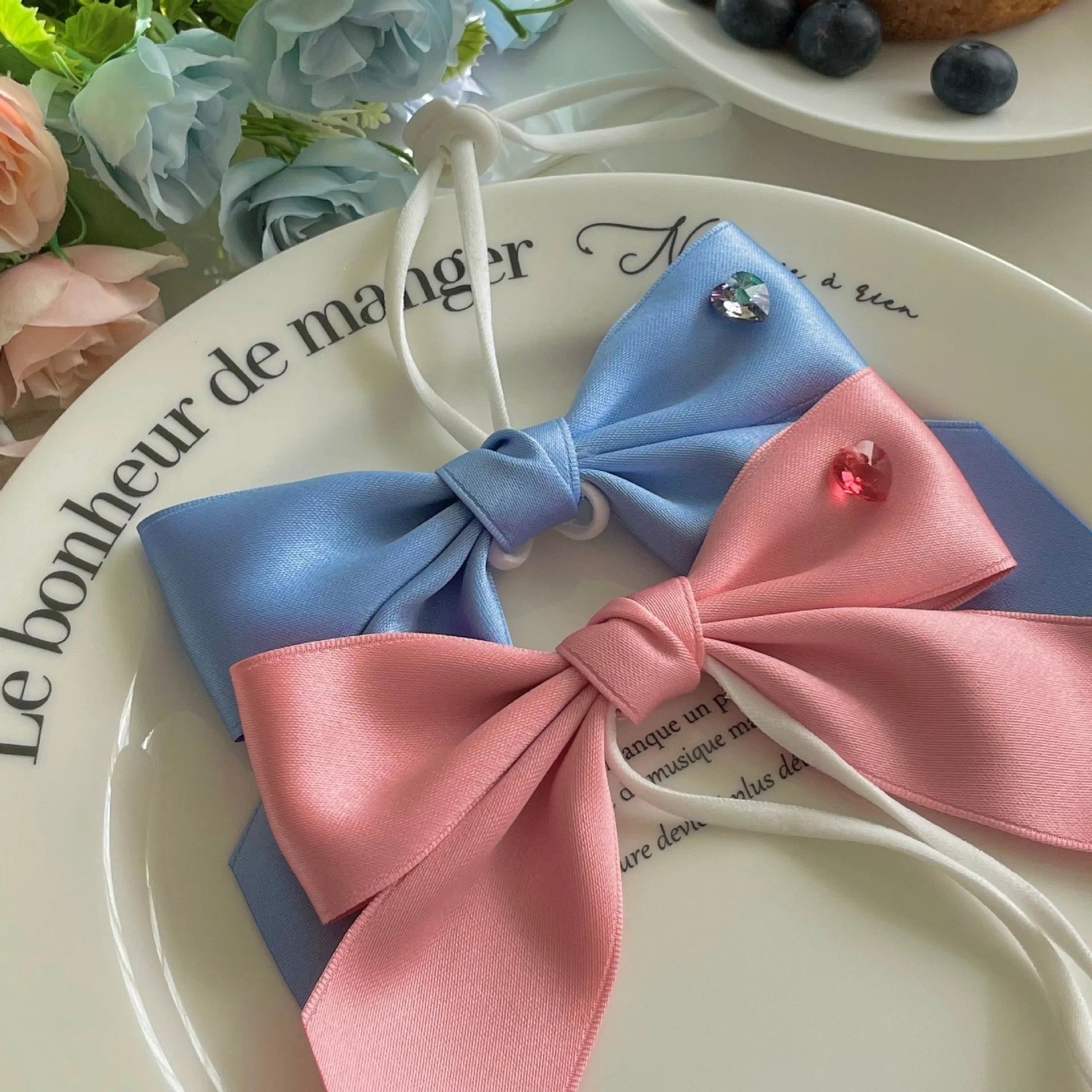 Adjustable dog hair band with princess-style bow on double-sided polyester cotton jacquard ribbon