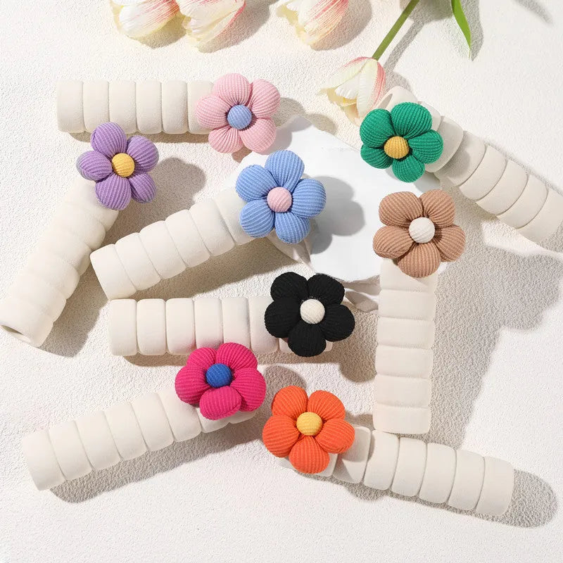 Round flower pattern door handle protective cover in PEVA material with non-slip interior