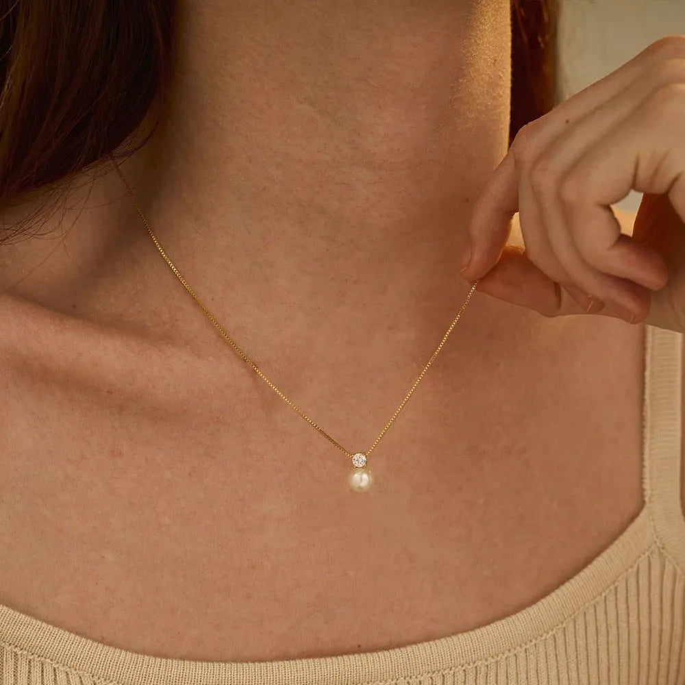 St Delan women's necklace with stainless steel box chain and imitation pearl zircon pendant in gold or steel colour